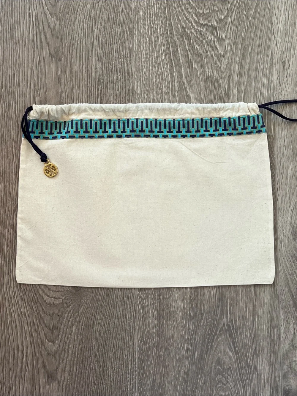 Tory Burch dust bags (C526)